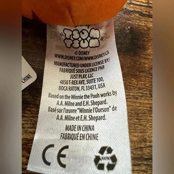 Disney | Winnie The Pooh Tigger Tsum Tsum Just Play Mini Plush Toy - Picture 4 of 9